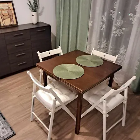 Pereca 2, Air Conditioning, Parking